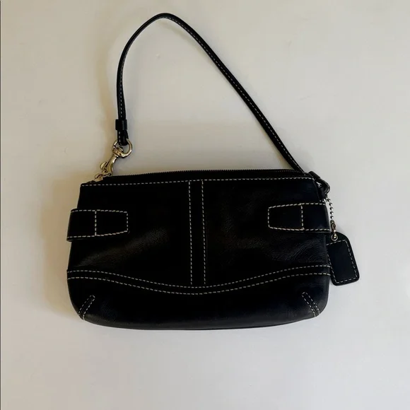Y2K Vintage Coach Wristlet -Excellent Condition! - Picture 3 of 4